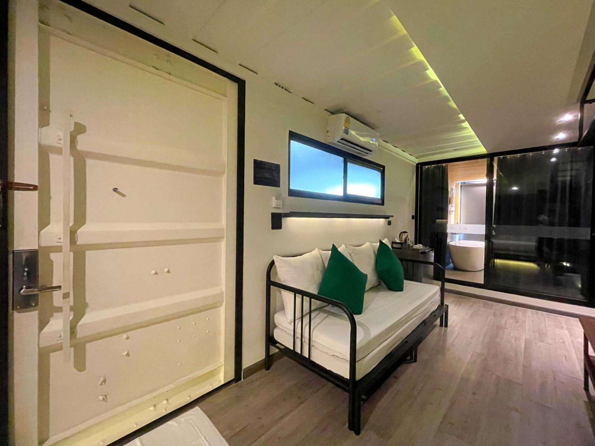 Hotel Nights In A Box Ban Muang  Pokój zdjęcie